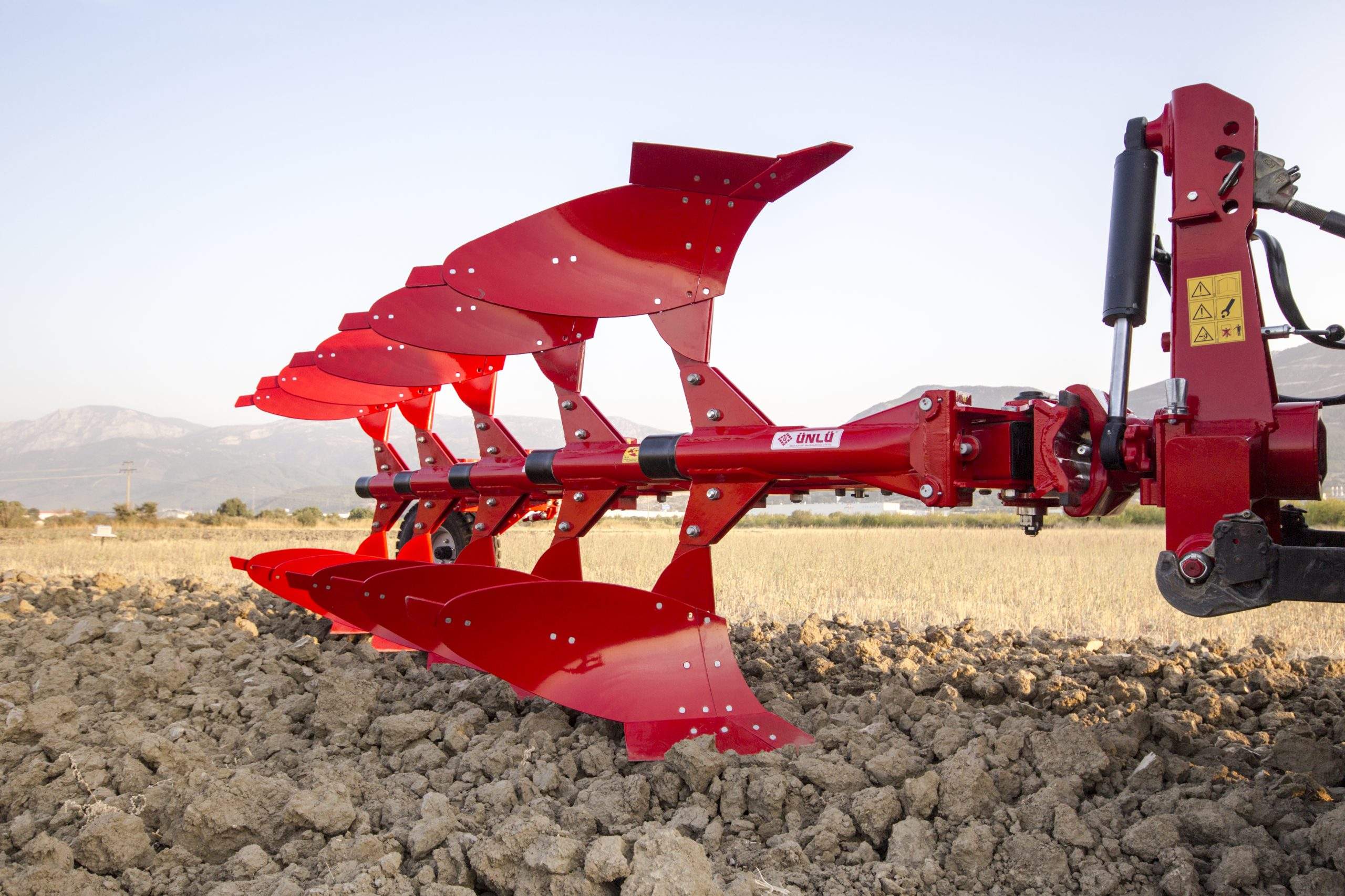 Unlu sa oprugama scaled