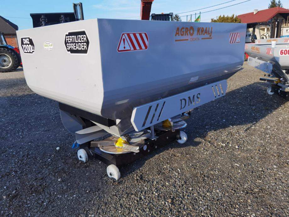 agro kralj dms 1200 rasipac umjetnog gnojiva slika 169496097