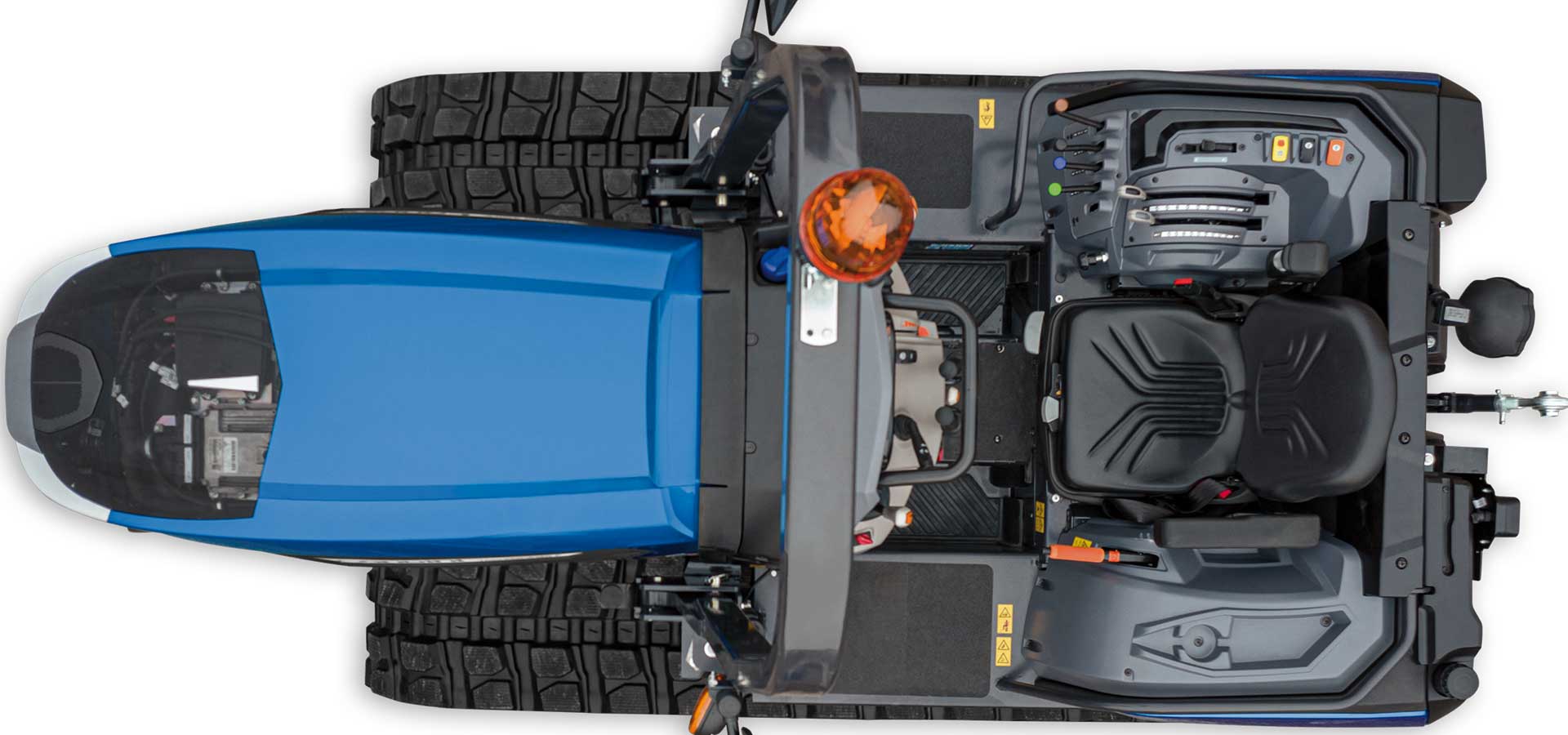 LA CP05 TREKKER4 Plat BlueIcon Studio 019