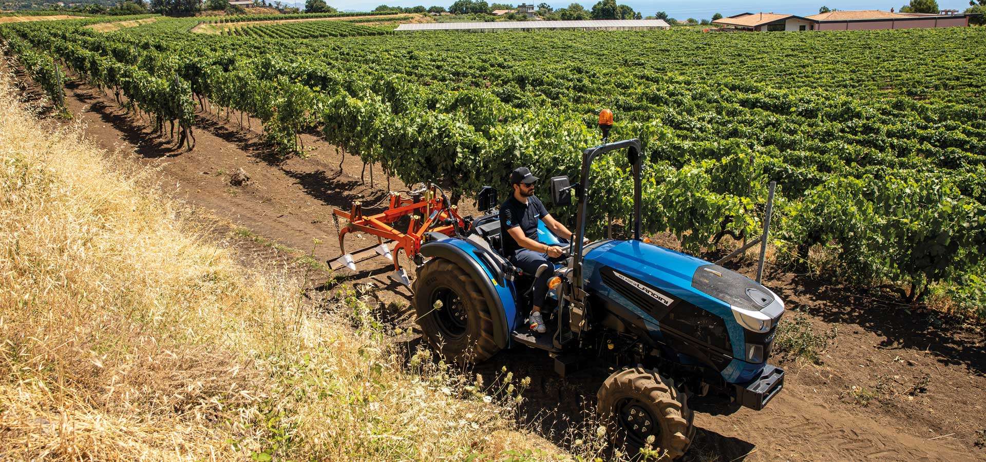 LA RP5E REX4 BlueIcon Field Tiller 002