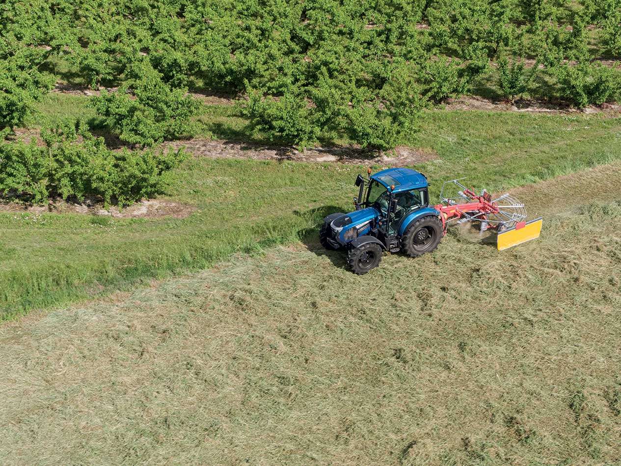 LA RS57 5 085 BlueIcon Field Rake 004