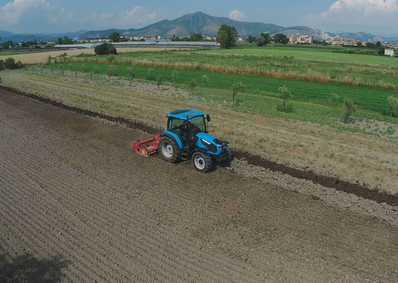 LA RS58 Serie4 Field PowerHarrow 004