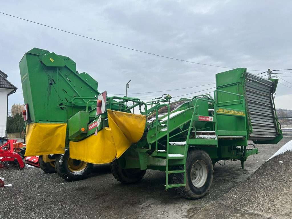 WhatsApp Image 2025 11 24 at 09.40.36 (2)